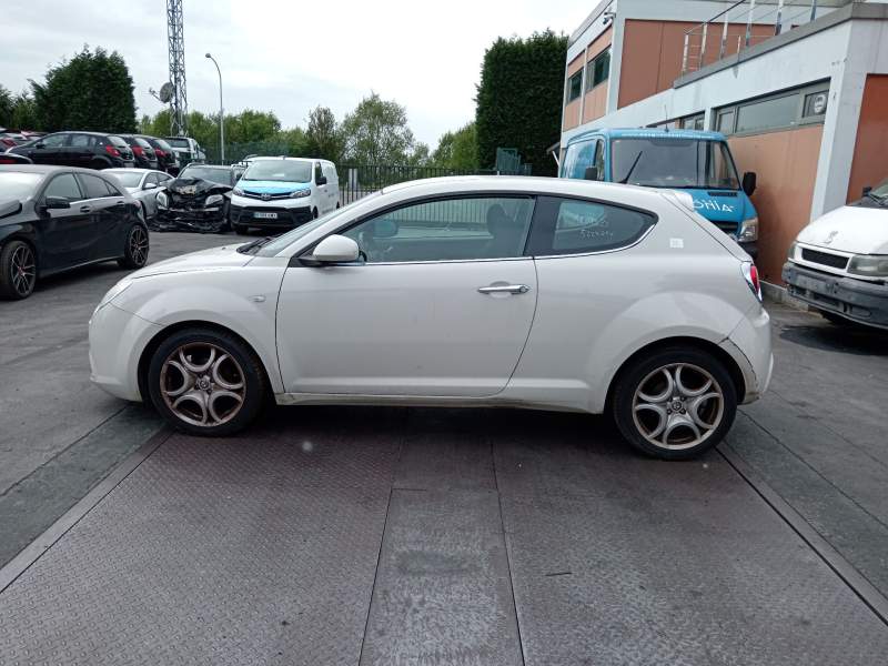 alfa romeo mito (955_) del año 2010
