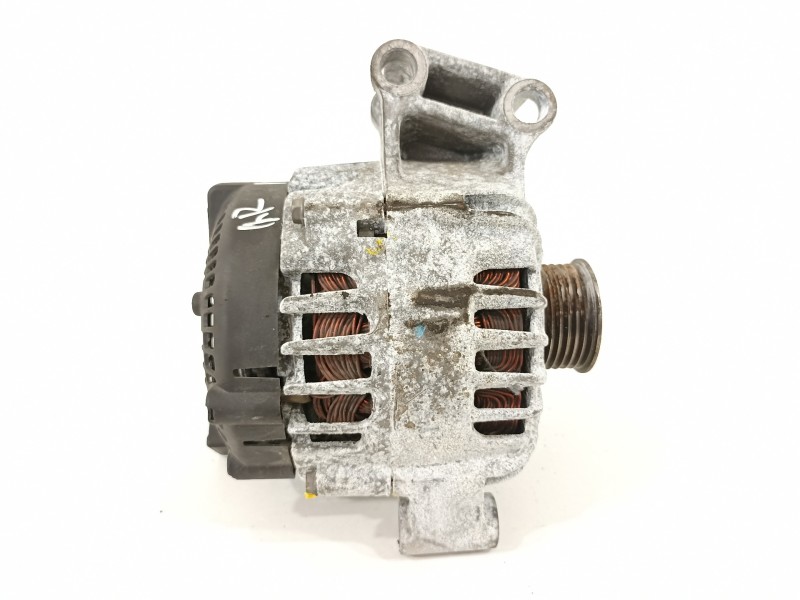 Recambio de alternador para ford fiesta (cb1) ghia referencia OEM IAM 7G9N10300CC  