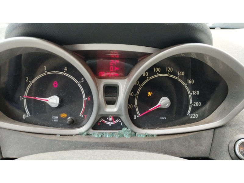 Recambio de cuadro instrumentos para ford fiesta (cb1) ghia referencia OEM IAM 8A6T10849EC  