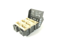 Recambio de caja reles / fusibles para toyota avensis berlina (t25) 2.2 d-4d executive berlina (5-ptas.) referencia OEM IAM 8273 2