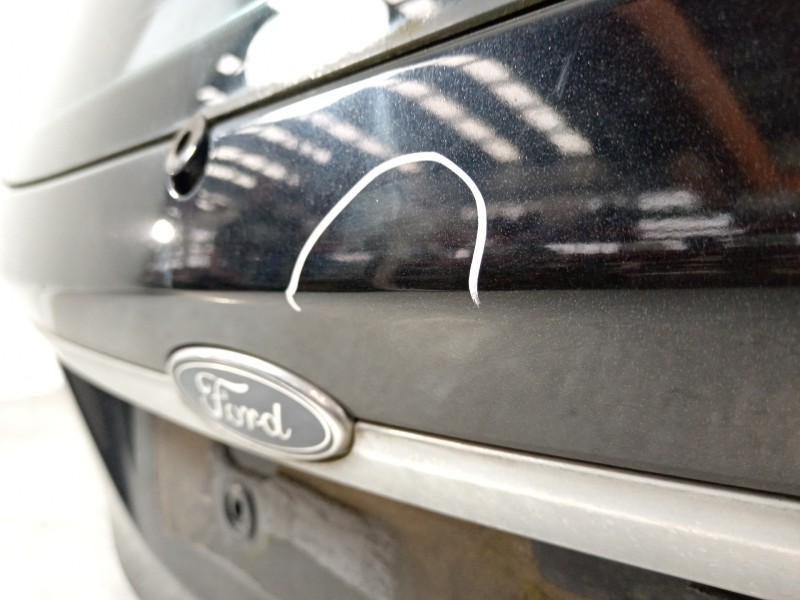 Recambio de porton trasero para ford fiesta (cb1) ghia referencia OEM IAM A61A4D414  