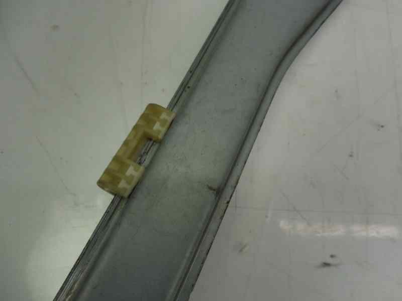 Recambio de elevalunas delantero derecho para renault laguna iii expression referencia OEM IAM 807300001R 807000002R 0130822331