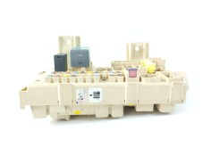 Recambio de caja reles / fusibles para toyota avensis berlina (t25) 2.2 d-4d executive berlina (5-ptas.) referencia OEM IAM 8264 2