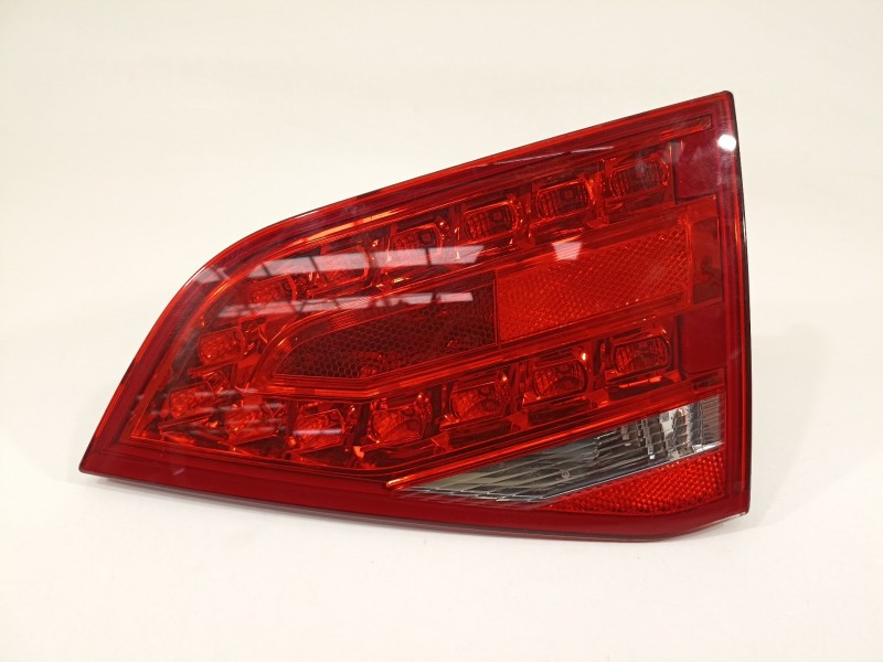 Recambio de piloto trasero derecho en porton para audi a4 ber. (b8) básico referencia OEM IAM 8K5945094K  