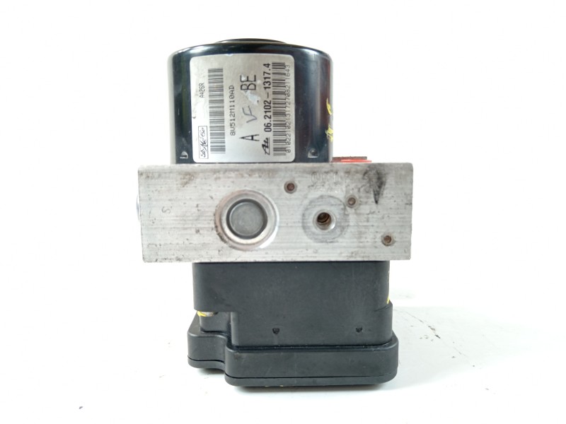 Recambio de abs para ford fiesta (cb1) ghia referencia OEM IAM 8V512M110AD  