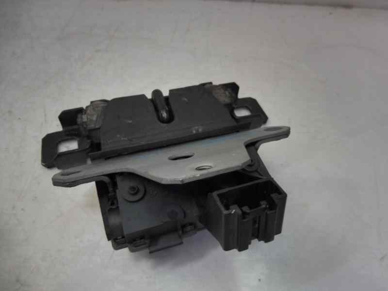 Recambio de cerradura maletero / porton para ford focus lim. (cb4) trend referencia OEM IAM 8M51R442A66AC  