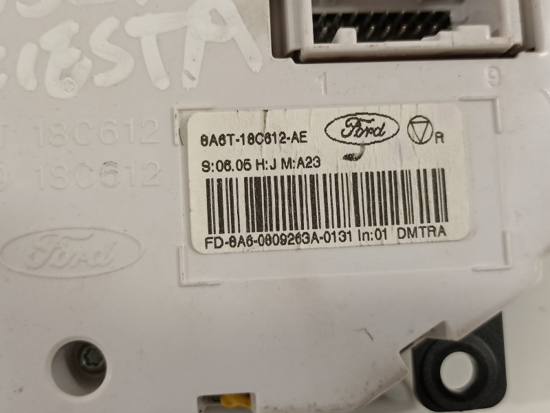 Recambio de mando climatizador para ford fiesta (cb1) ghia referencia OEM IAM 8A6T18C612AE  