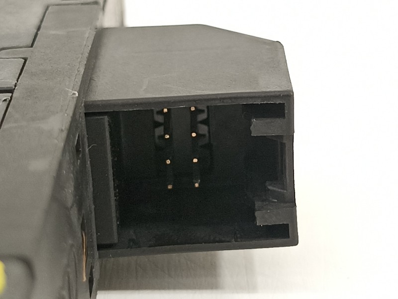 Recambio de mando multifuncion para audi a4 ber. (b8) básico referencia OEM IAM 8K0959673G  