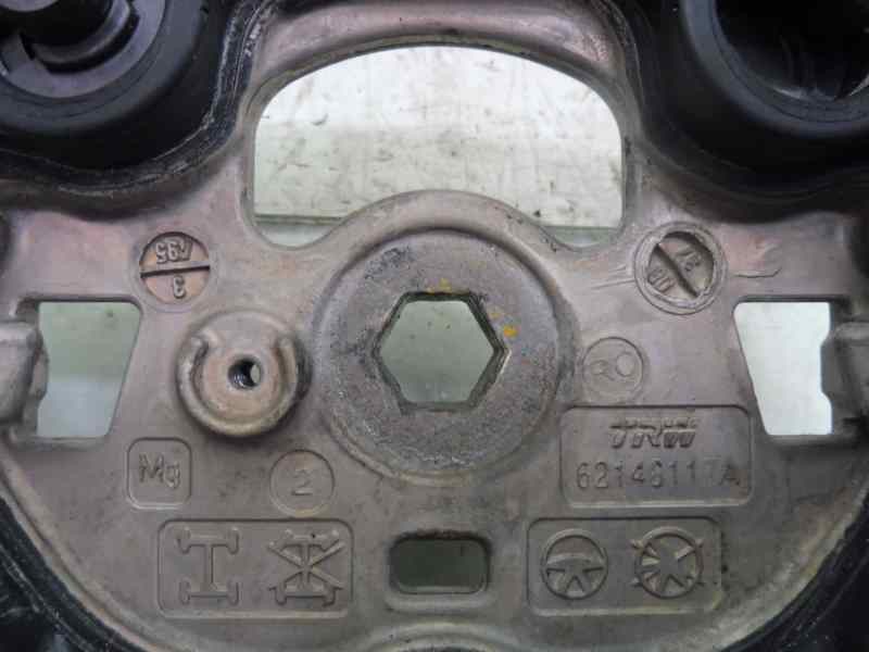 Recambio de volante para ford fiesta (cb1) trend referencia OEM IAM 8A613600DF 62149001 