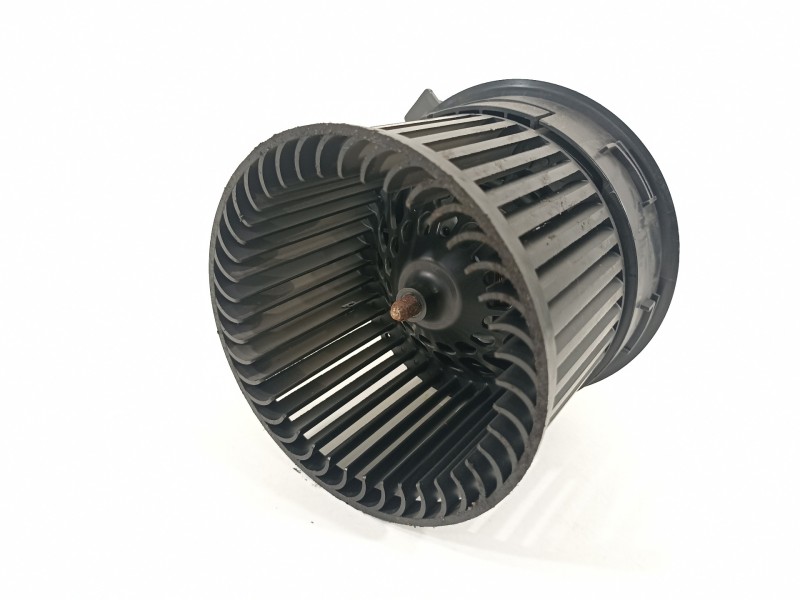 Recambio de ventilador calefaccion para ds 4 style referencia OEM IAM T1011131B  