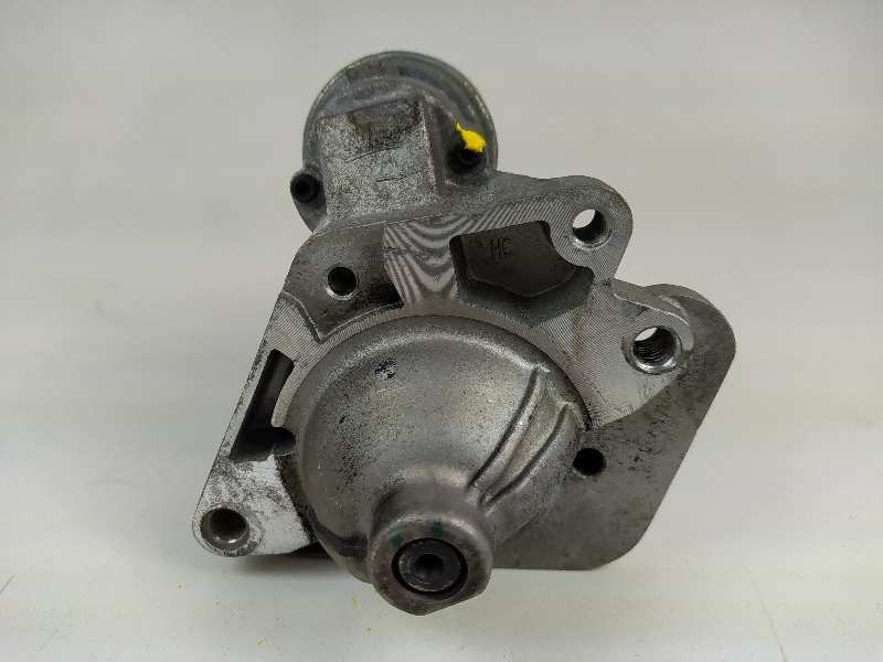 Recambio de motor arranque para dacia duster laureate 4x2 referencia OEM IAM 8200836473B  