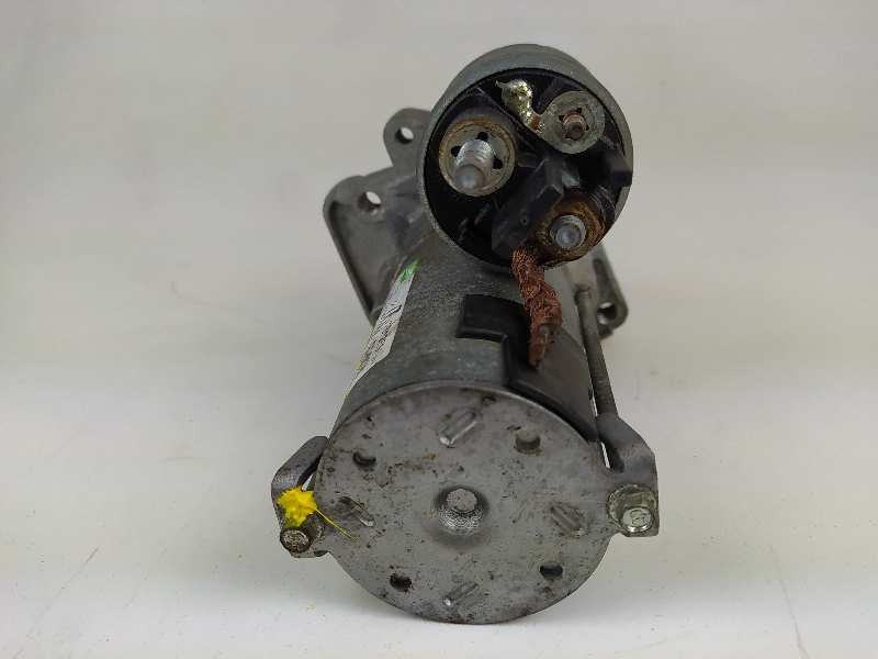 Recambio de motor arranque para dacia duster laureate 4x2 referencia OEM IAM 8200836473B  