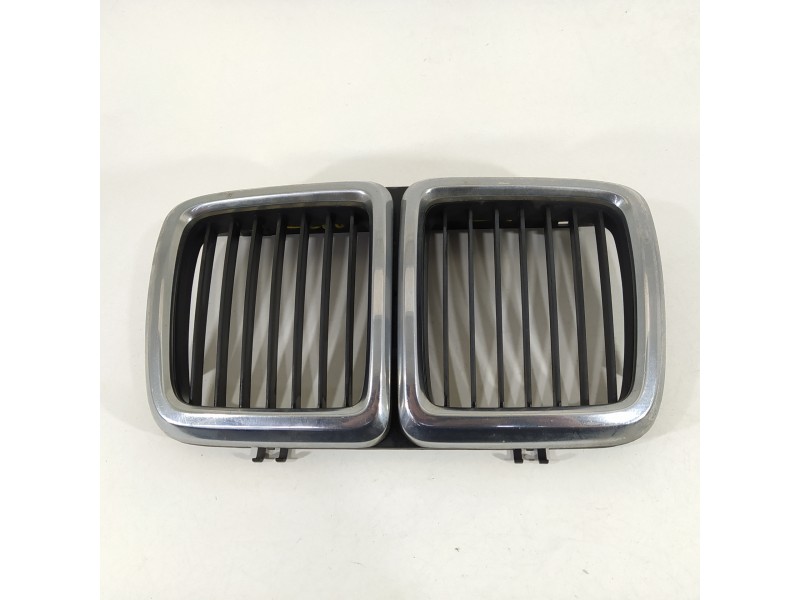Recambio de rejilla delantera para bmw serie 7 (e32) 730i (138kw) referencia OEM IAM 1908697  