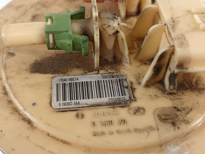 Recambio de bomba combustible para nissan x-trail (t32) connect referencia OEM IAM 580204030 170404BE1A 