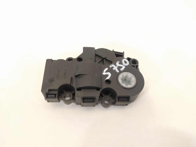 Recambio de motor apertura trampillas climatizador para bmw serie 3 berlina (g20) 330d referencia OEM IAM 64119384023 EGP0006 T5