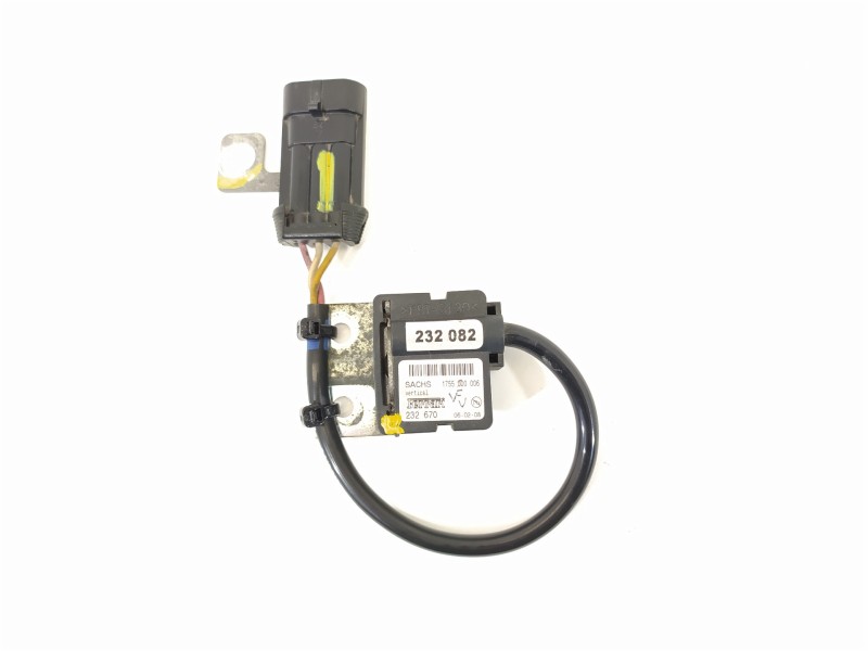 Recambio de sensor para maserati granturismo s referencia OEM IAM 1755000006 232082 232670