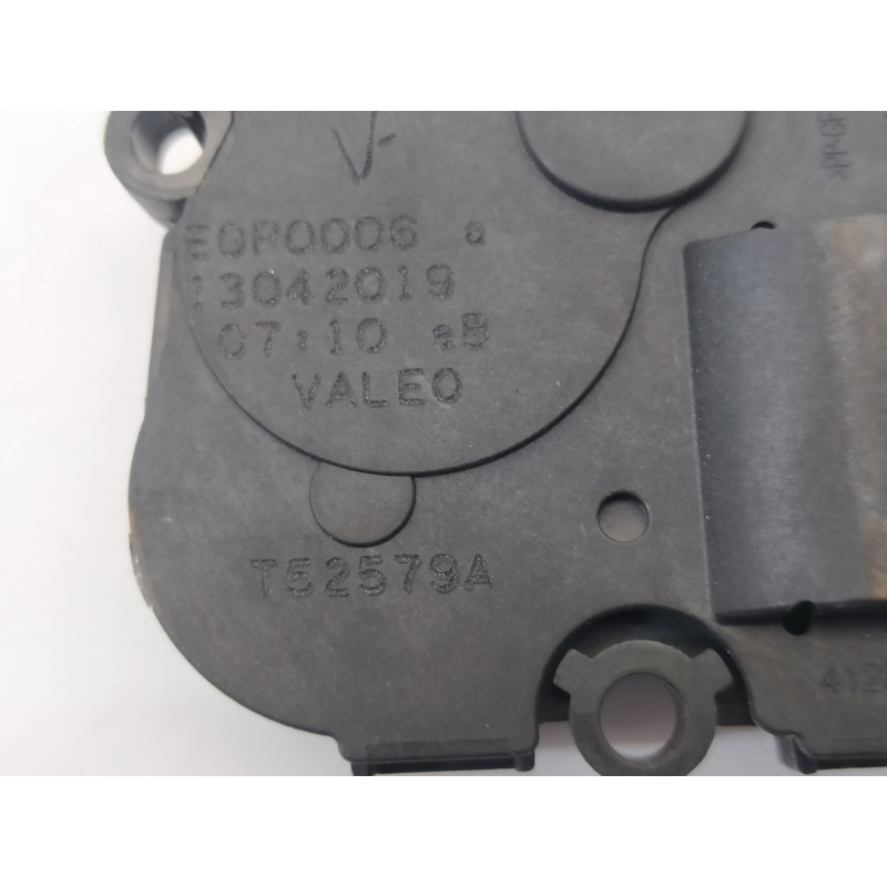 Recambio de motor apertura trampillas climatizador para bmw serie 3 berlina (g20) 330d referencia OEM IAM 64119384023 EGP0006 T5