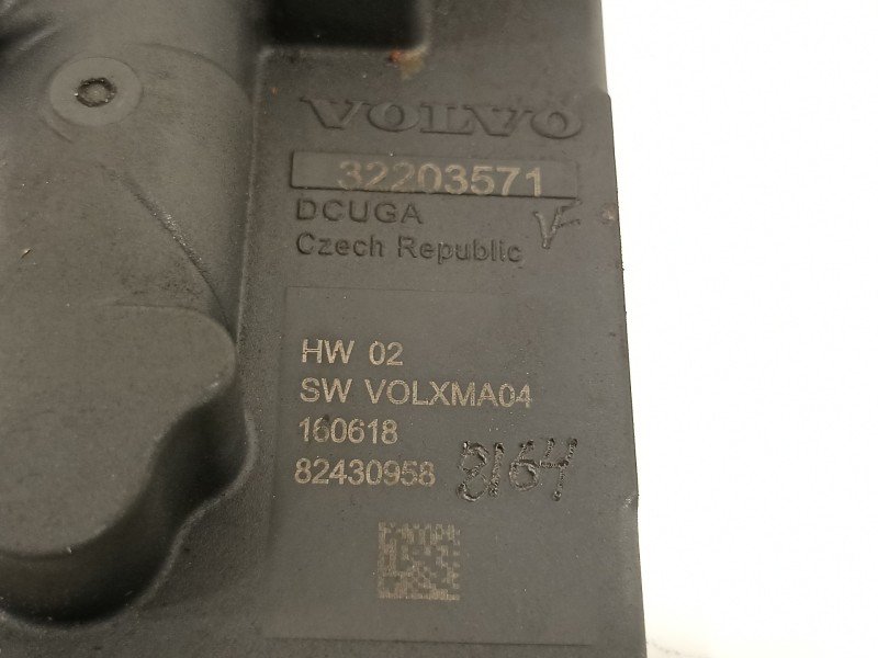 Recambio de modulo electronico para volvo xc60 kinetic 2wd referencia OEM IAM 32203571 82430958 