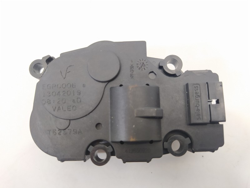 Recambio de motor apertura trampillas climatizador para bmw serie 3 berlina (g20) 330d referencia OEM IAM 64119384023 EGP0006 T5