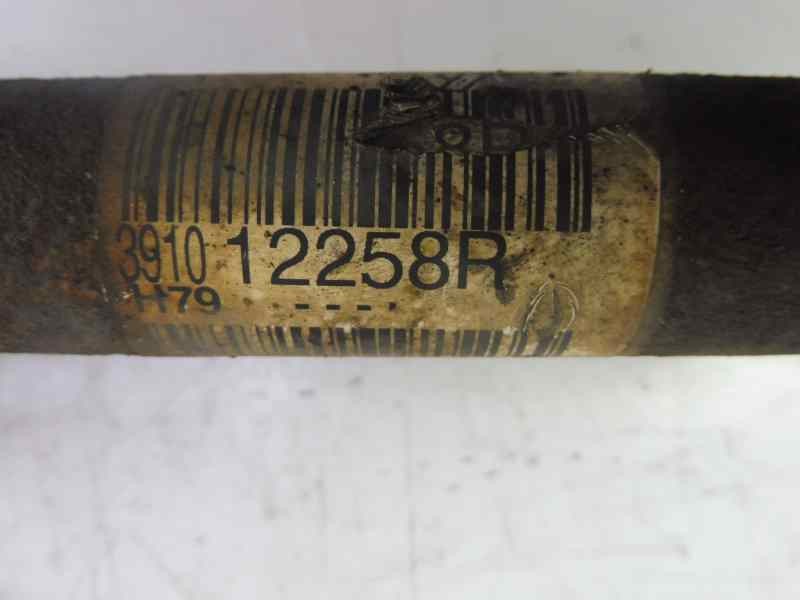 Recambio de transmision delantera izquierda para dacia duster laureate 4x2 referencia OEM IAM 391012258R  