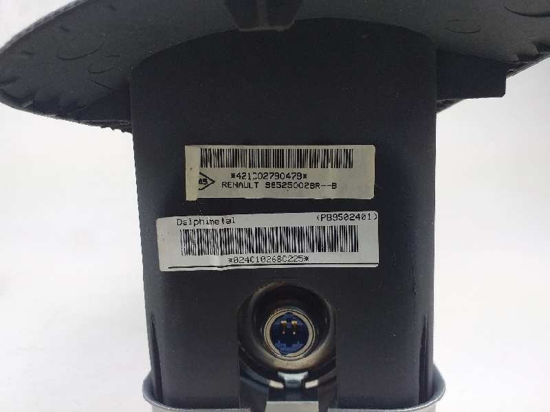 Recambio de kit airbag para dacia duster laureate 4x2 referencia OEM IAM 8200952847 985100037R 985250028R