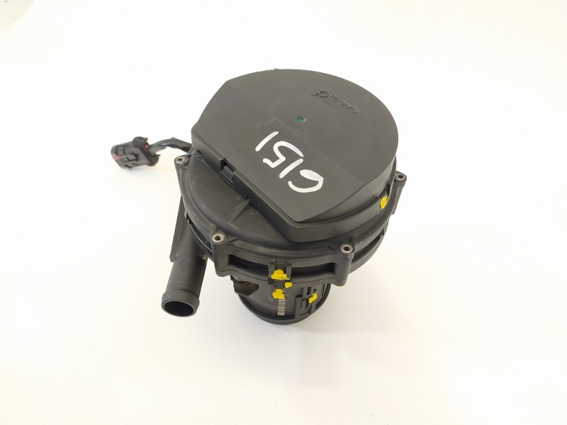 Recambio de no identificado para maserati granturismo s referencia OEM IAM 72247204 181197 586133842439