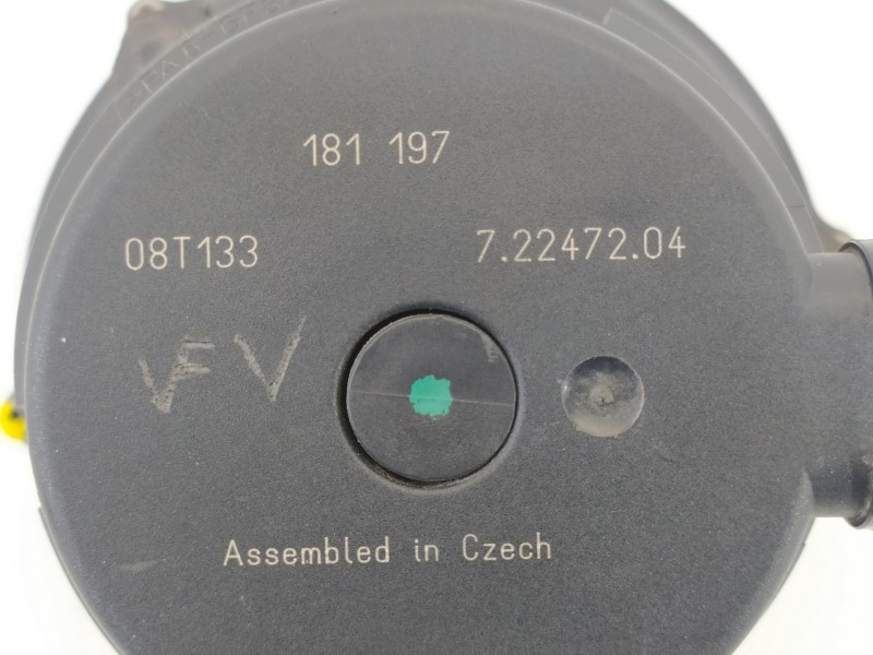 Recambio de no identificado para maserati granturismo s referencia OEM IAM 72247204 181197 586133842439