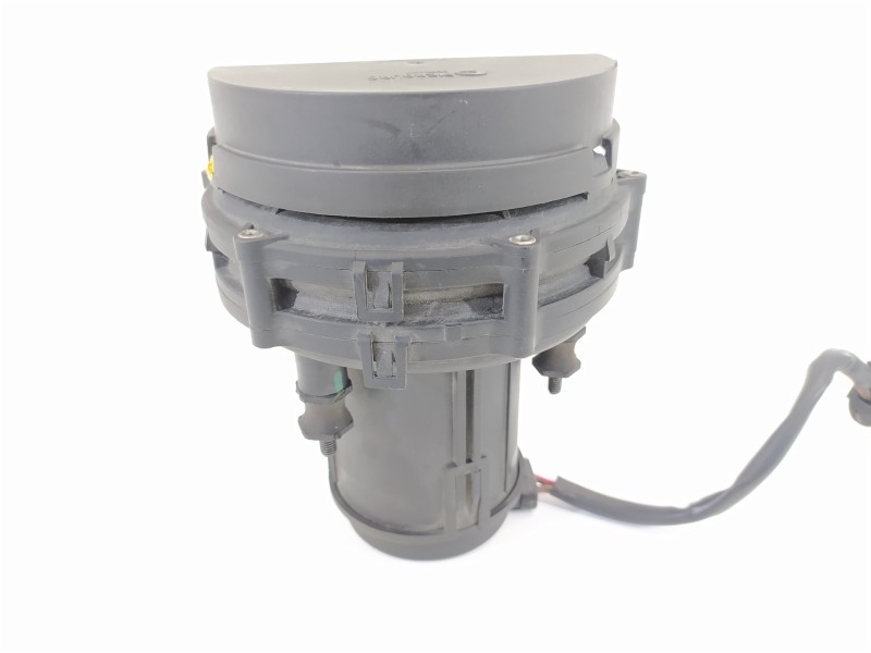 Recambio de no identificado para maserati granturismo s referencia OEM IAM 72247204 181197 586133842439