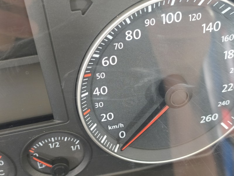 Recambio de cuadro instrumentos para volkswagen golf v berlina (1k1) trendline referencia OEM IAM 1K0920851H  