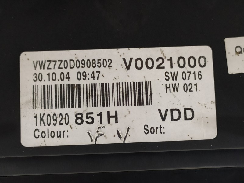 Recambio de cuadro instrumentos para volkswagen golf v berlina (1k1) trendline referencia OEM IAM 1K0920851H  