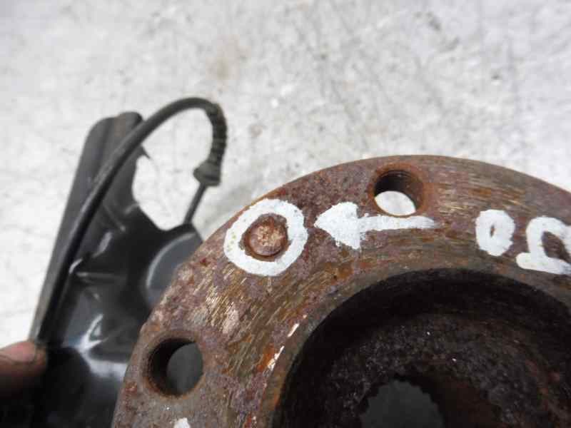 Recambio de mangueta delantera derecha para fiat 500 l living (351) lounge referencia OEM IAM   