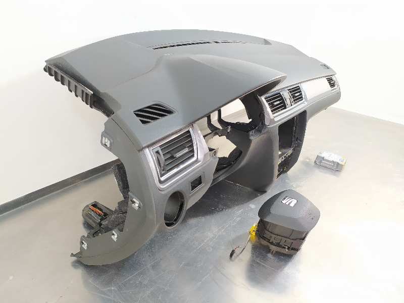 Recambio de kit airbag para seat toledo (kg3) style referencia OEM IAM 1ST880204 5F0880201H 6C0959655K