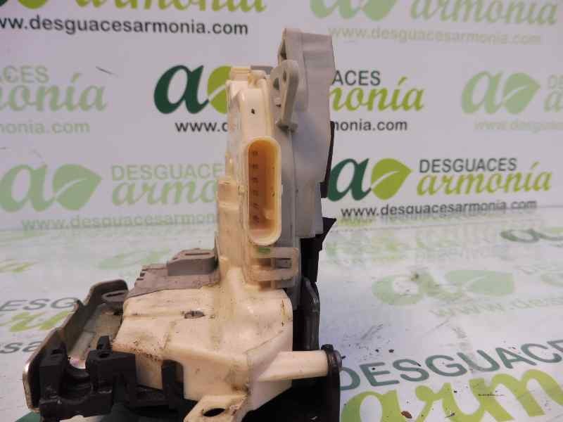 Recambio de cerradura puerta delantera derecha para audi a1 (8x) ambition referencia OEM IAM 8J1837016C  