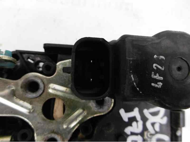 Recambio de cerradura puerta delantera izquierda para daewoo tacuma sx referencia OEM IAM 96260981  