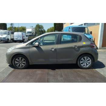 PEUGEOT 208 I (CA_, CC_)