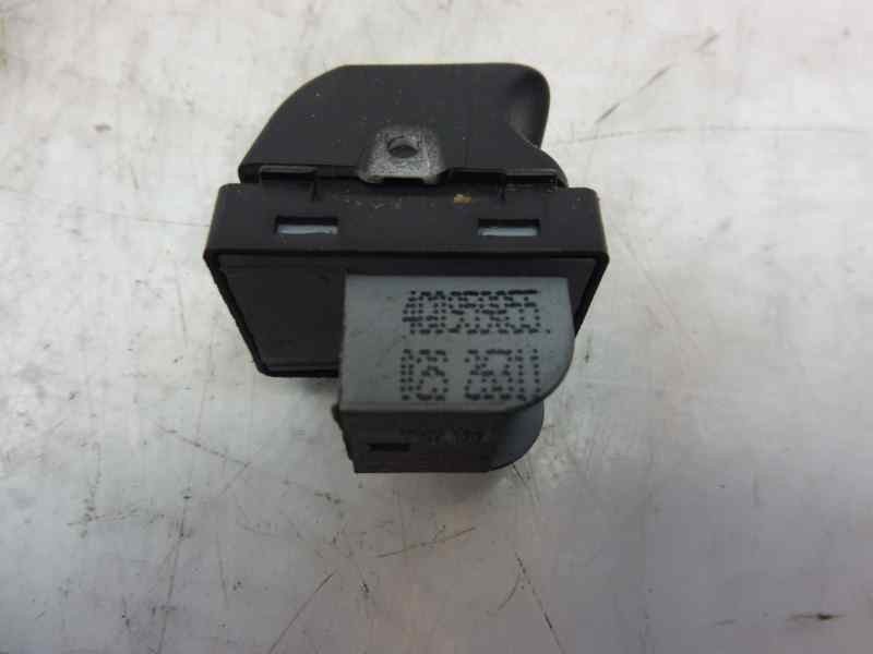 Recambio de mando elevalunas delantero derecho para audi a1 (8x) ambition referencia OEM IAM 4G0959855  