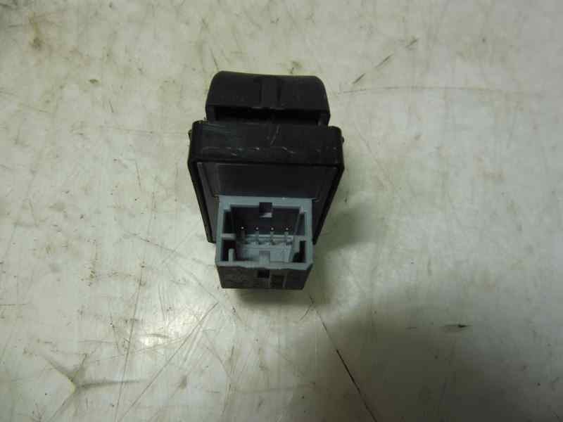 Recambio de mando elevalunas delantero derecho para audi a1 (8x) ambition referencia OEM IAM 4G0959855  