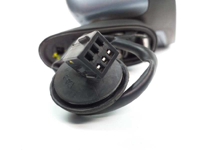 Recambio de retrovisor derecho para opel corsa d enjoy referencia OEM IAM 468435664  