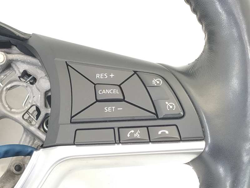 Recambio de volante para nissan x-trail (t32) connect referencia OEM IAM   
