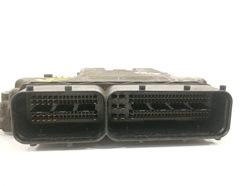 Recambio de centralita motor uce para alfa romeo 166 2.4 jtd 20v distinctive referencia OEM IAM 55193448  