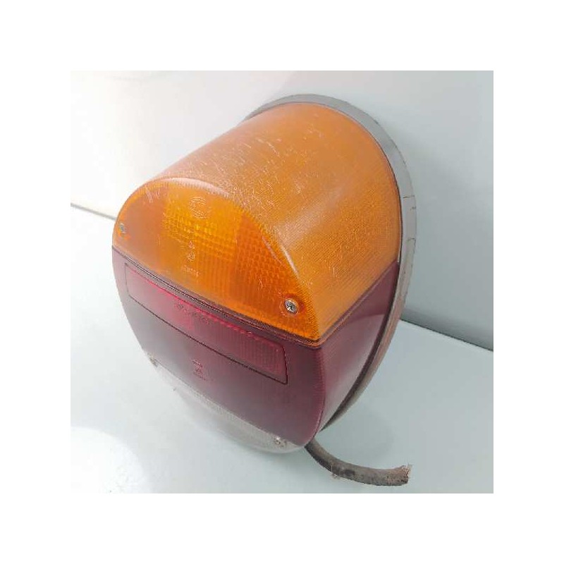 Recambio de piloto trasero izquierdo para volkswagen kaefer 1200 (typ 1) 1200 referencia OEM IAM 135945223C  
