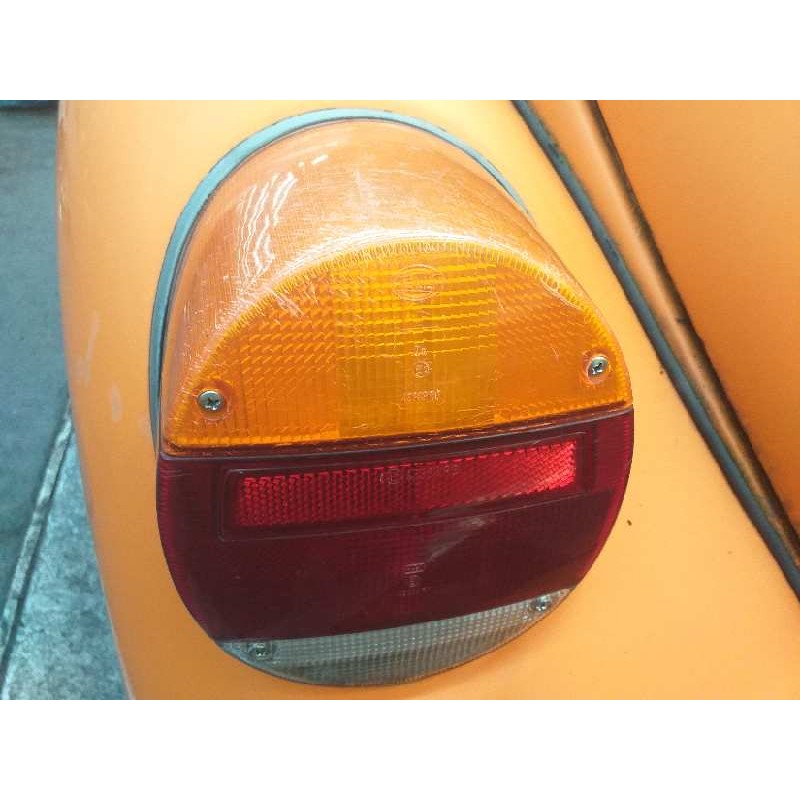 Recambio de piloto trasero izquierdo para volkswagen kaefer 1200 (typ 1) 1200 referencia OEM IAM 135945223C  