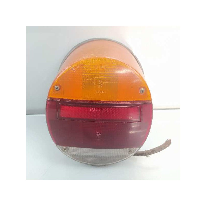 Recambio de piloto trasero izquierdo para volkswagen kaefer 1200 (typ 1) 1200 referencia OEM IAM 135945223C  