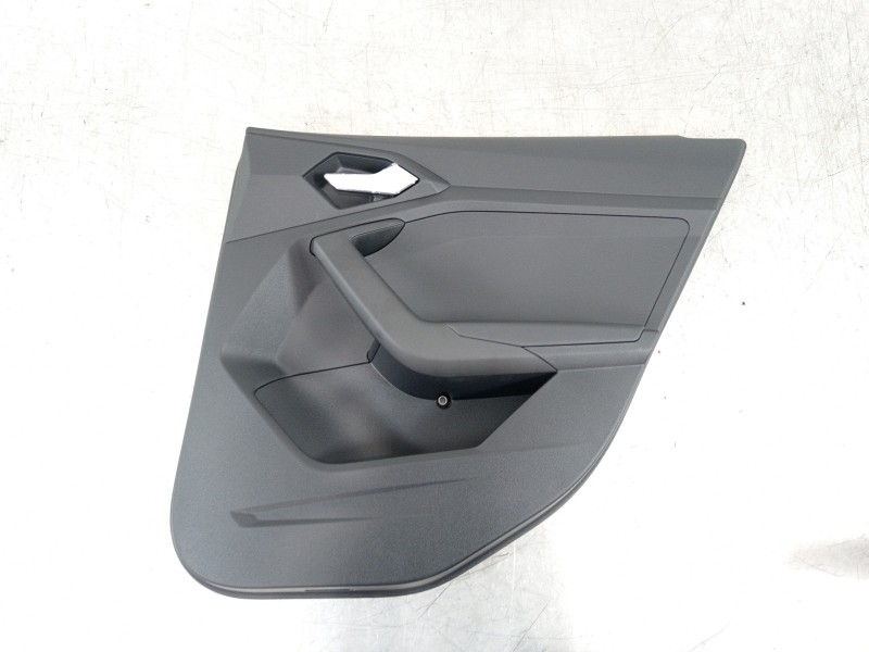 Recambio de guarnecido puerta trasera derecha para audi a1 sportback (gba) 25 tfsi básico referencia OEM IAM 82G867378  