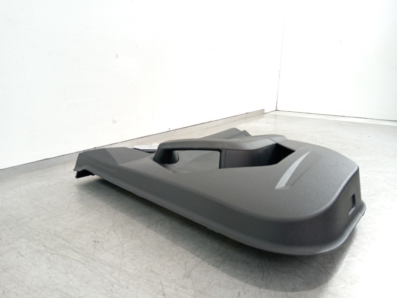 Recambio de guarnecido puerta trasera derecha para audi a1 sportback (gba) 25 tfsi básico referencia OEM IAM 82G867378  