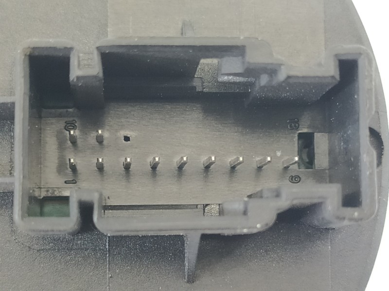 Recambio de mando elevalunas delantero izquierdo para opel corsa d enjoy referencia OEM IAM 13258521  