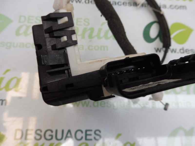 Recambio de cerradura puerta delantera derecha para peugeot partner kombi confort referencia OEM IAM   