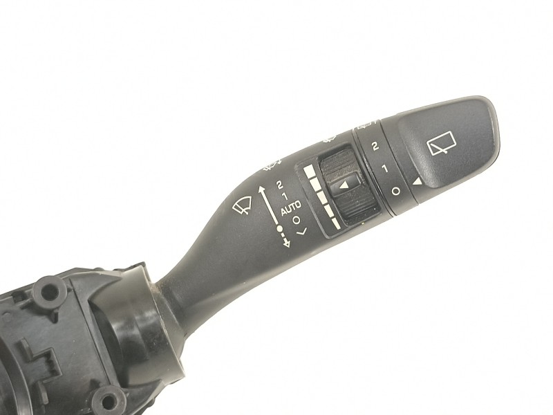 Recambio de mando luces para hyundai i20 classic referencia OEM IAM 299141431 299141440 