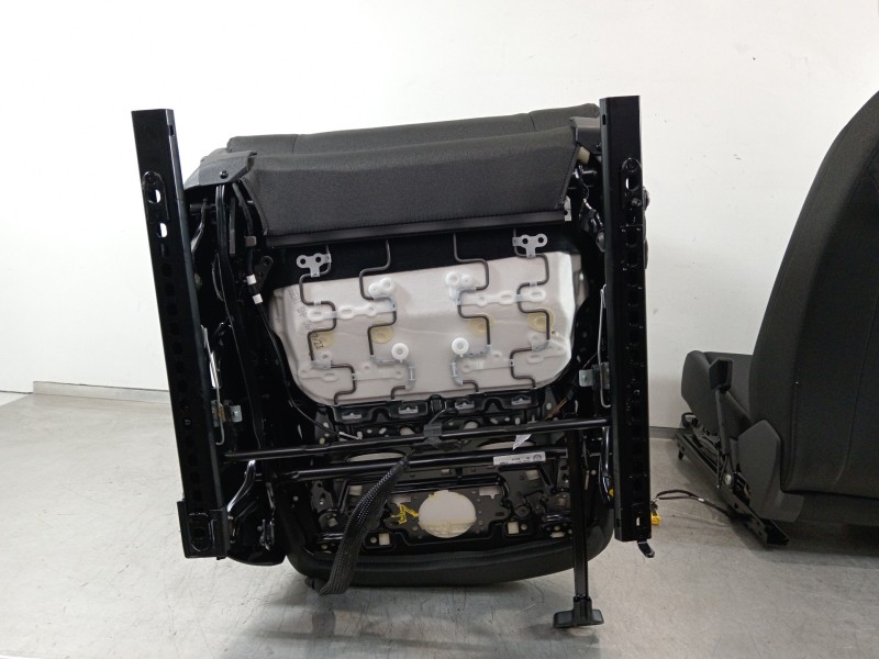 Recambio de juego asientos completo para audi a1 sportback (gba) 25 tfsi básico referencia OEM IAM 2Q4881105H 82A885375 