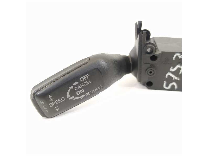 Recambio de mando multifuncion para audi a4 berlina (8e) 2.0 tdi 16v (103kw) referencia OEM IAM 4E0953521  